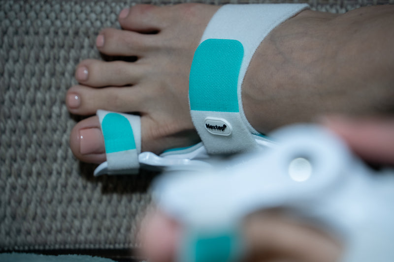 CORRECTOR PARA HALLUX VALGO CON PROTECCIÓN DE GEL